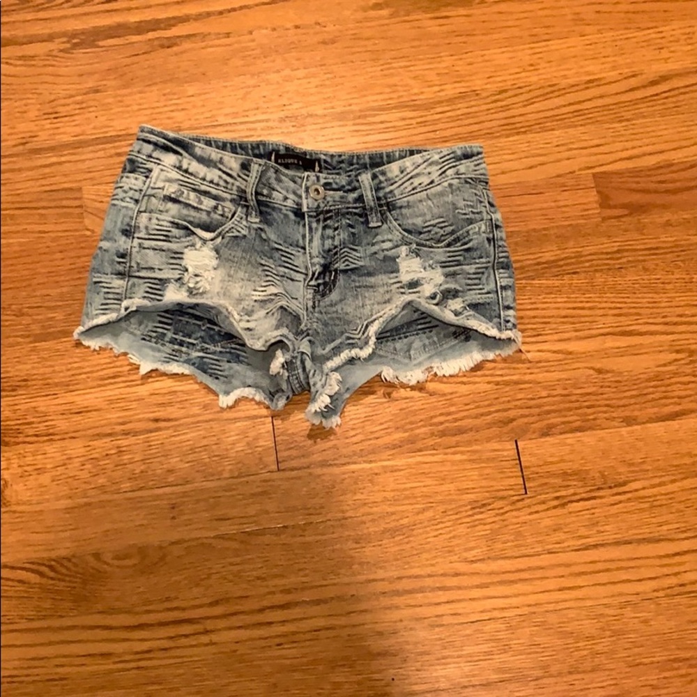 Klique B jean shorts
